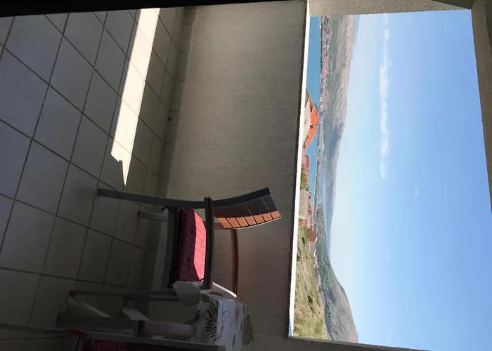 Branko Appartement Pag Town